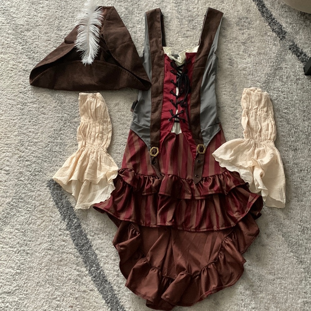 Pirate  costume